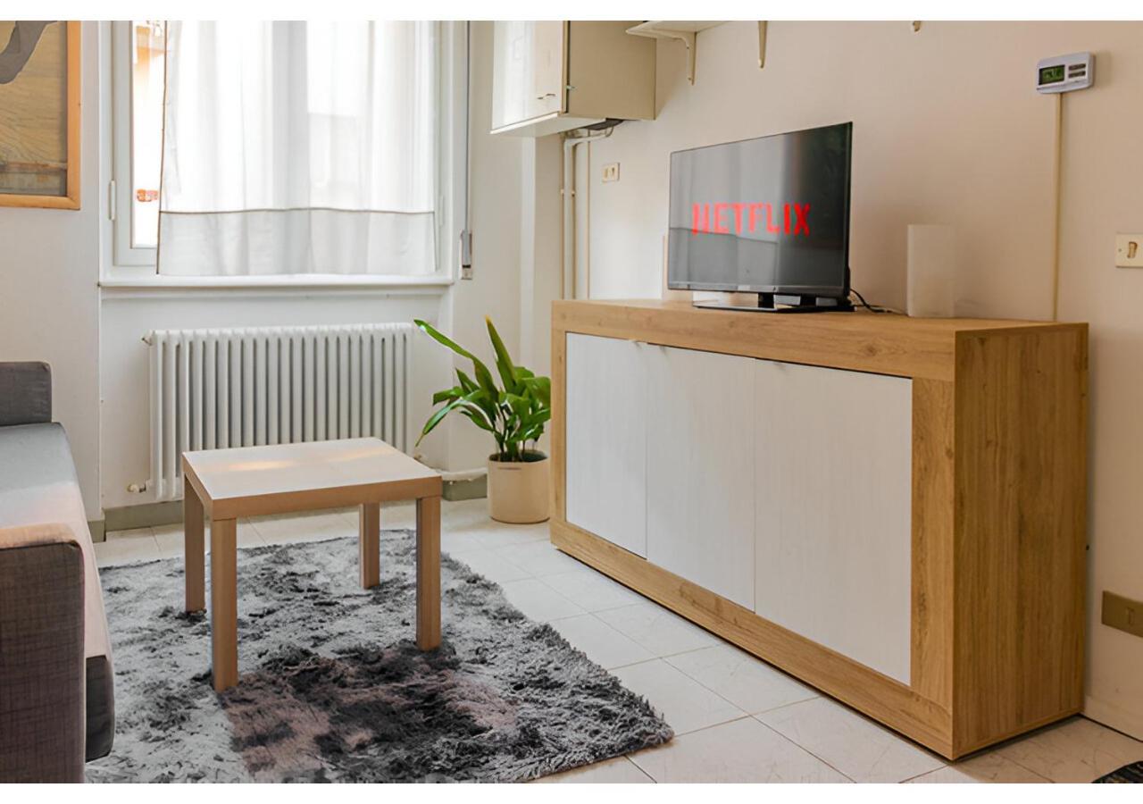 Free Parking - 5 Min By Walk From City Center Como Exteriér fotografie